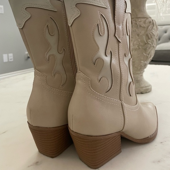 Target Xena heeled booties - Picture 3 of 4